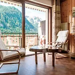 In With Valley Views 아파트 *