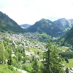 In With Valley Views 아파트 *