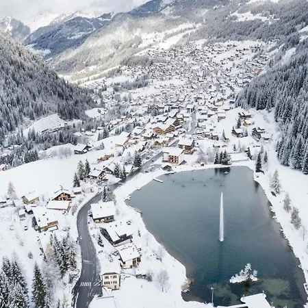 Apartment In With Valley Views Châtel